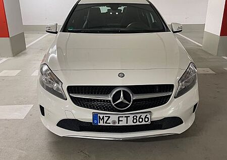 Mercedes-Benz A 180 Urban Line