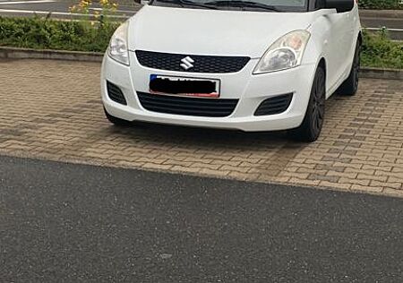 Suzuki Swift 1.2 BlackWhite