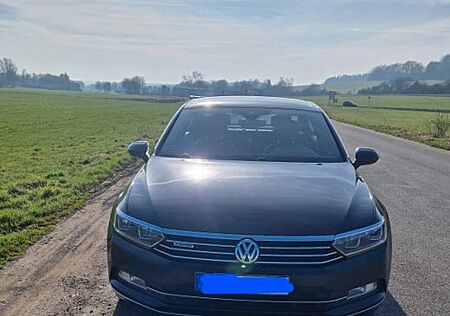 VW Passat Volkswagen 2.0 TDI SCR 140kW DSG 4MOT Comfortlin...