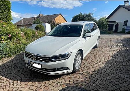 VW Passat Variant Volkswagen 1.4 TSI ACT Comfortline Varia...