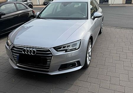 Audi A4 2.0 TDI 140kW S tr. quattro sport Avant sport