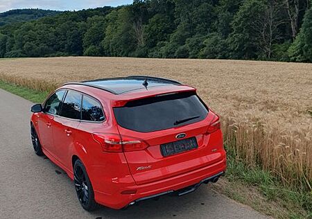 Ford Focus 1,5 EcoBoost 134kW ST-Line Turnier Aut...