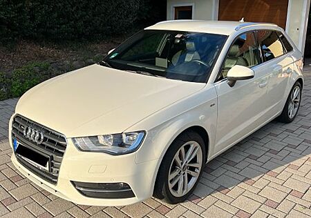 Audi A3 Sportback 2.0 TDI 184 PS | S line