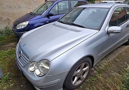 Mercedes-Benz CL 200