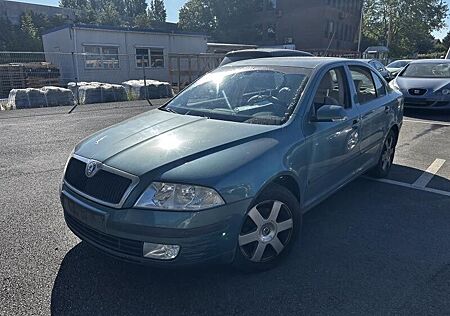 Skoda Octavia 1.6 FSI Elegance 16V