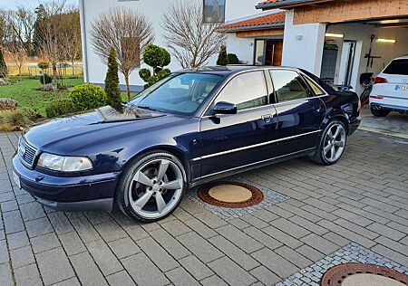 Audi S8 D2 V8 4,2 Tiptronic Quattro