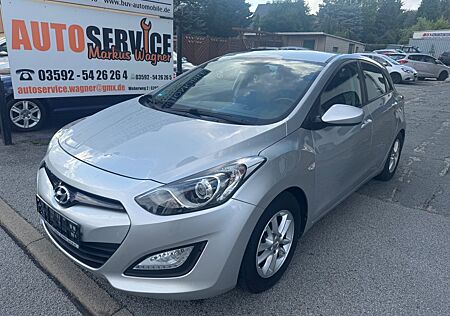 Hyundai i30 FIFA World Cup EditionKlima Garantie