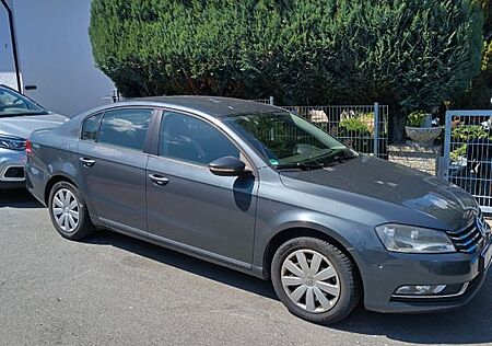 VW Passat Volkswagen 1.4 TSI BlueMotion Technology Trendline