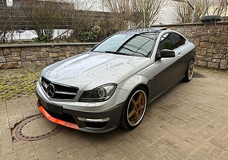 Mercedes-Benz C 63 AMG Coupé Autom. AMG 487PS Panoramadach