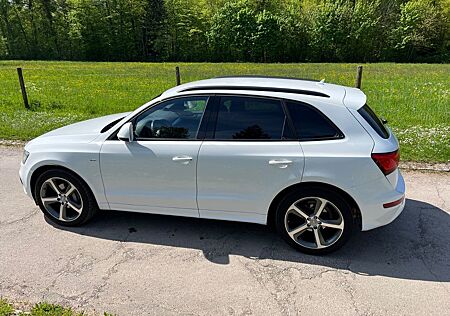 Audi Q5 2.0 TDI 140kW S tronic - S Line