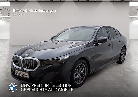 BMW 520d xDrive Limousine M Sport Standheizung LED