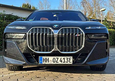 BMW M760 Baureihe 7 Lim e xDrive