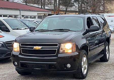 Chevrolet Suburban *V8*LTZ*4x4*Leder*7Sitze*TOM CRUISE