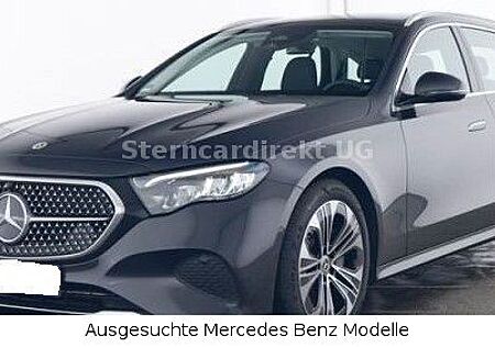 Mercedes-Benz E 300 de T Avantgarde PANO DISTRO MEMORY TWA 19"