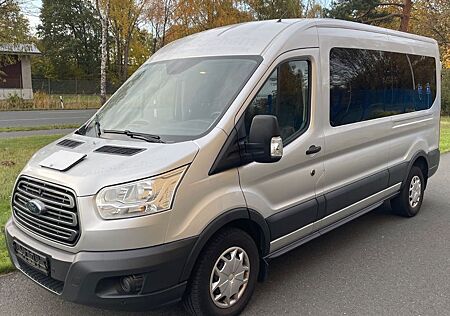 Ford Transit 9 Sitzer
