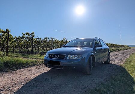 Audi A4 1.8 T Avant -