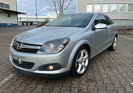 Opel Astra GTC 2.0 Turbo Sport 125kW Sport