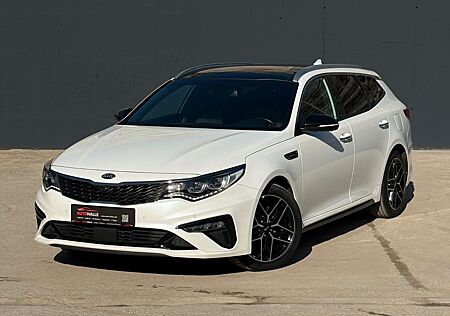 Kia Optima SW 1,6 T-GDI DCT GT Pano H&K ACC SHZ LHZ