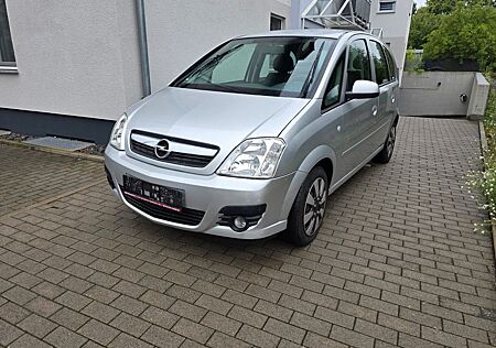 Opel Meriva TÜV NEU