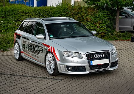 Audi RS4 4.2 quattro Avant - RECARO 280KMH KW V3 B&O