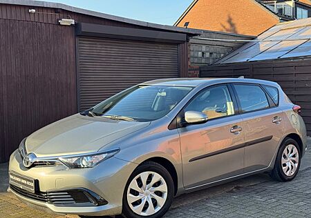 Toyota Auris 1.33 Cool KLIMAAUTOMATIK MFL 6-GANG