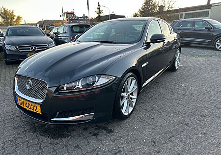 Jaguar XF 5.0 V8 Voll Ausstattung