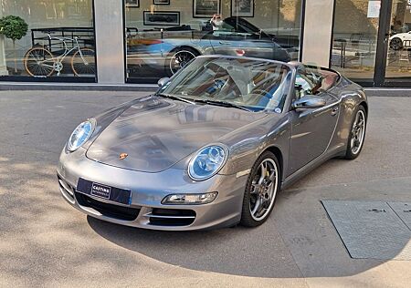 Porsche 911 Urmodell 911 Carrera 4 S Cabrio