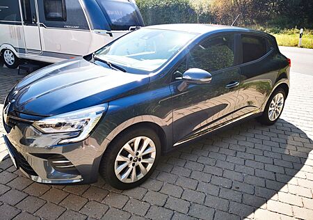 Renault Clio TCe 100 Experience Experience