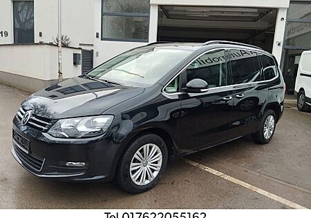VW Sharan Volkswagen 7-Sitzer/Easy Open/Park Assist/Pano