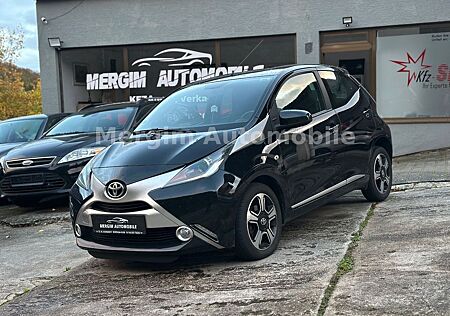 Toyota Aygo (X) gebraucht kaufen Toyota Aygo (X) -clusiv/Leder/Navi/R.Kamera/Shz/Led/1Hand