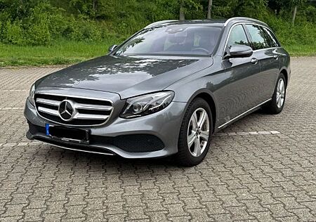 Mercedes-Benz E 350 d T Vollausstattung , 9G Tronic, HuD, 360
