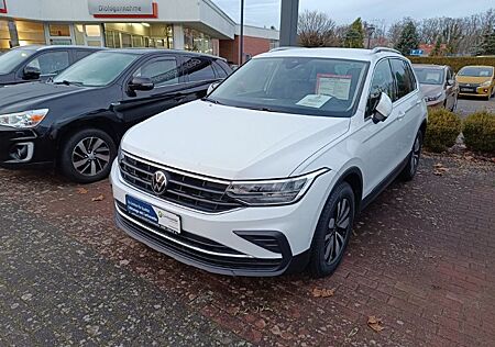VW Tiguan Volkswagen 1.5 TSI DSG MOVE *NAVI*ALLWETTER*PARKLENK