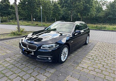 BMW 530d xDrive Touring A Luxury Line Bang&Olufsen