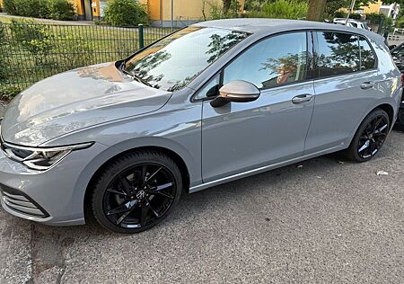 VW Golf Volkswagen 1.5 TSI OPF 96kW Life Life