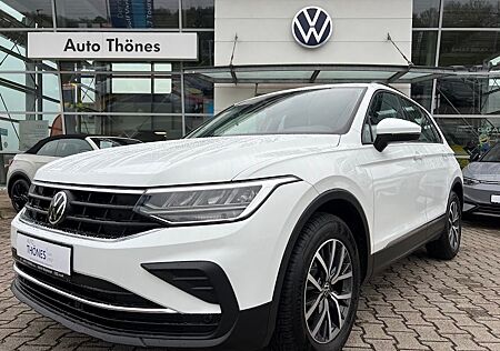 VW Tiguan Volkswagen Life AHK, ACC, KEYLESS, NAVI