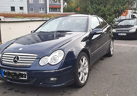 Mercedes-Benz CL 230