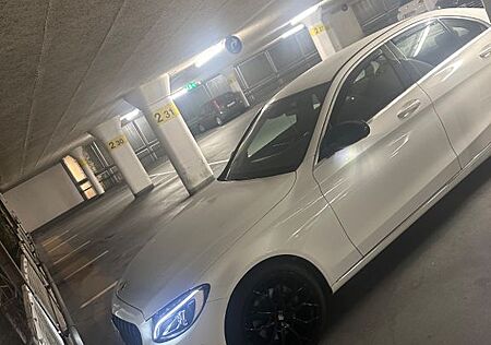 Mercedes-Benz C 200 AVANTGARDE