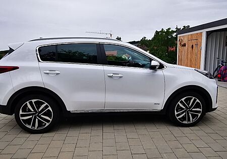 Kia Sportage 2.0 CRDi 185 Eco-Dyn. Platinum Ed. ...
