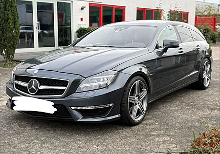 Mercedes-Benz CLS 63 AMG Shooting Brake Performance Package