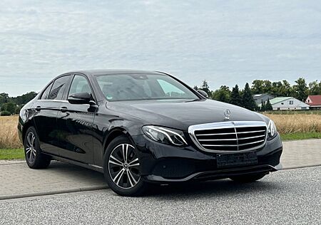 Mercedes-Benz E 220 E 220D Widescreen,Burmester