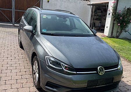 VW Golf Volkswagen 1.0 TSI Variant Trendline, BMT/Start-Stopp