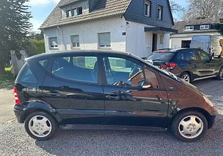 Mercedes-Benz A 160 AVANTGARDE Avantgarde