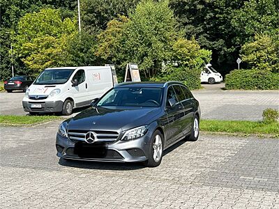 Mercedes-Benz C 220 d T Autom. -