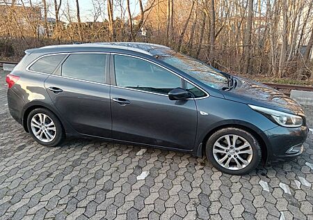 Kia Cee'd Sportswagon 1.6 CRDi 128 Vision Sports...
