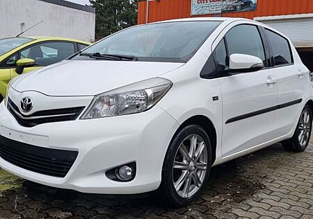 Toyota Yaris Cool 1,3 *Kamera*