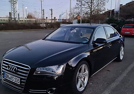 Audi A8 L 4.2 TDI tiptronic quattro -