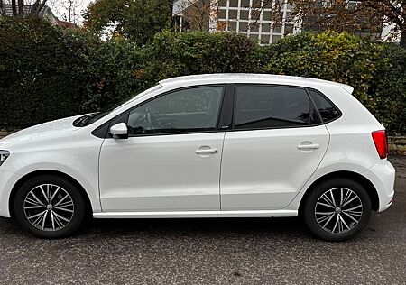 VW Polo Volkswagen ALLSTAR 1.2 TSI - Sportpaket