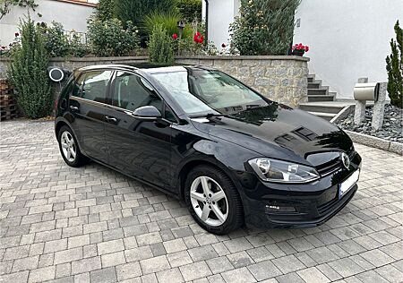 VW Golf Volkswagen TDI Leder Navi Massage Klima
