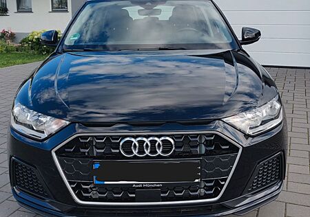 Audi A1 30 TFSI Sportback -