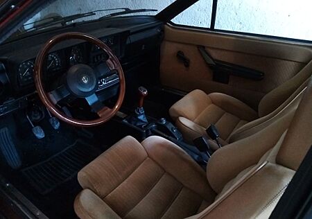 Alfa Romeo GTV